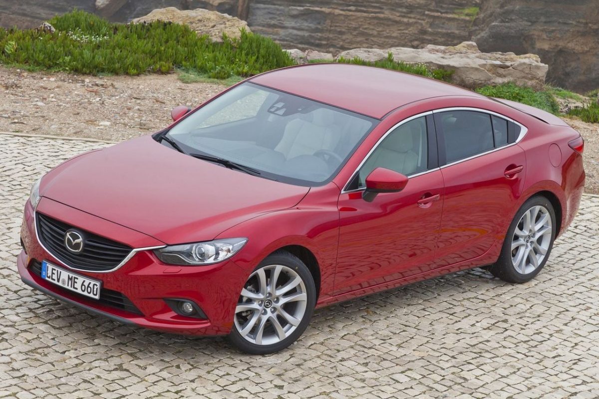 MAZDA 6