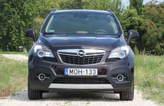 Szép, jó. Mi kell még? – Opel Mokka automata teszt