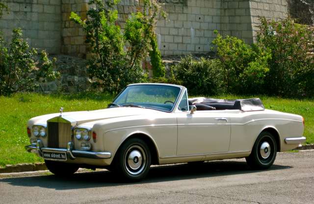 Nem olcsó, de kisebb nyitott Rolls-Royce jöhet 2016-ra