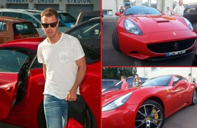 Na, milyen autót vett Vettel az apjának?