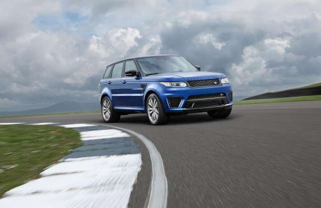 Álca nélkül: Range Rover Sport SVR