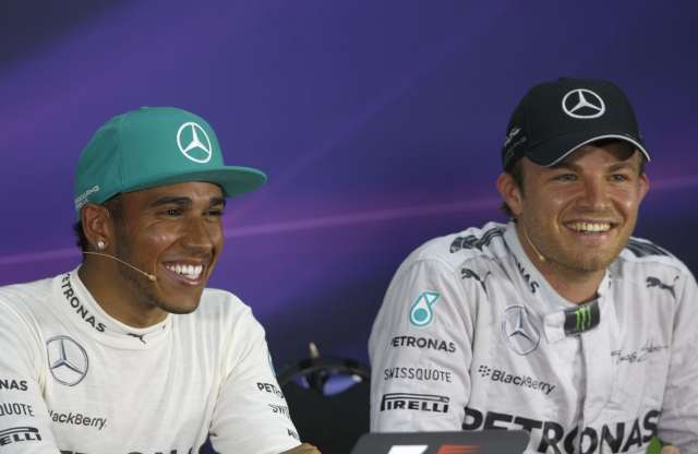Rosberg: Hibáztam. Hamilton: én is hibáztam