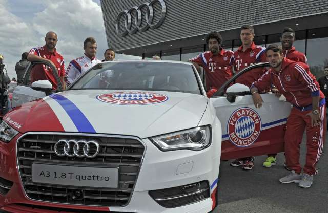 Milyen autót kaptak a Bayern München sztárjai?
