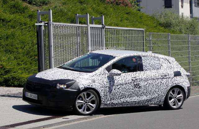 Opel Astra K: jövőre debütál, 2016-ban jön
