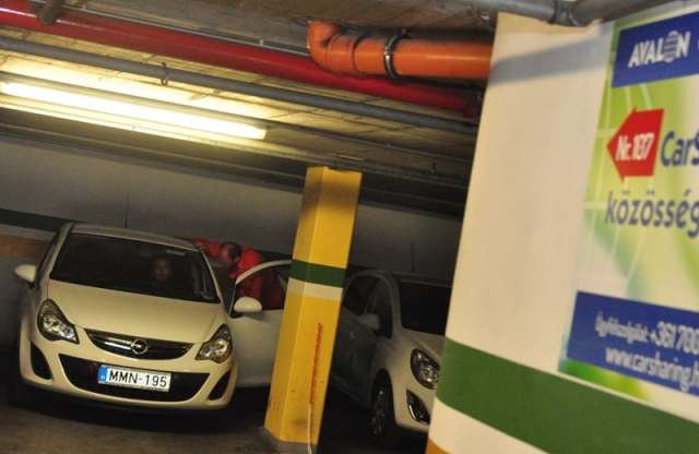 Óránként 290 forintért Opel Insigniával is villanthatunk