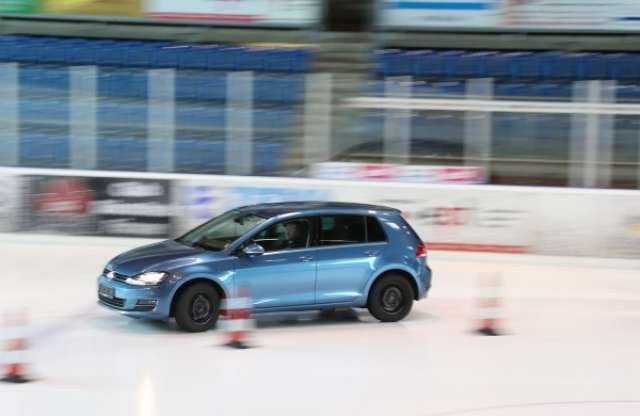 Melyik a legjobb idei téli gumi? Az ADAC tesztje már itt is van!