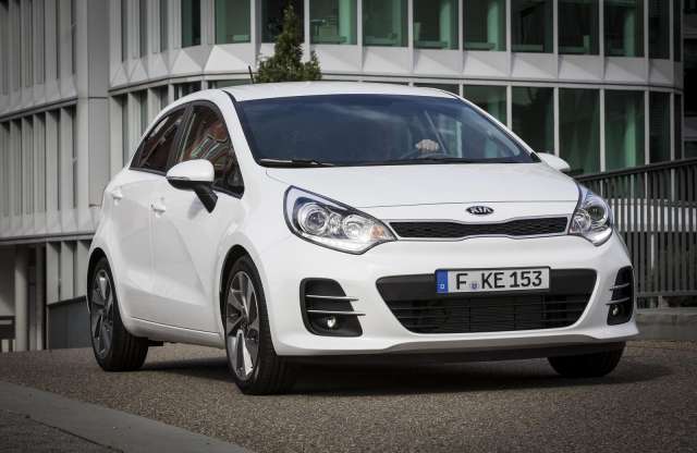 Odakarmol a Kia Rio
