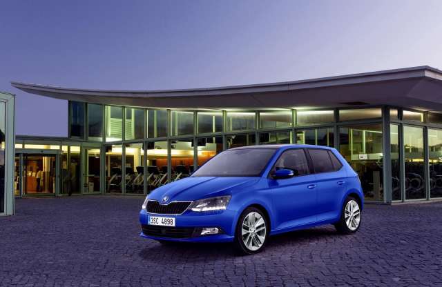 Új Skoda Fabia: 64 fotóval, 3,1 l/100 km fogyasztással