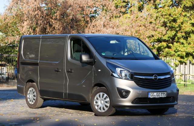 Ha rádnő a munkaruha – Opel Vivaro teszt