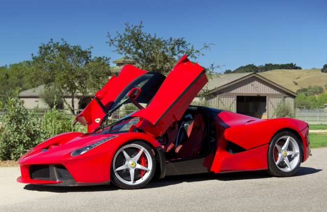 Hangtalanul, tisztán elektromosan is mehet a LaFerrari