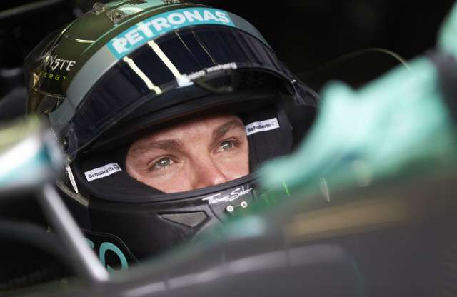 F1 Brazil Nagydíj: Hamilton megpördült, Rosberg mindent megnyert