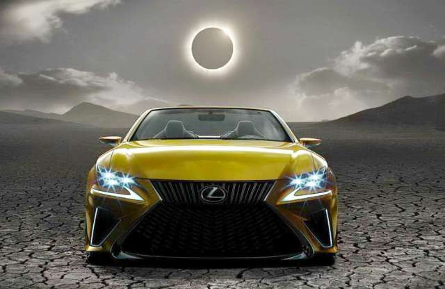 Hatalmas szoknyát kapott a Lexus LF-C2
