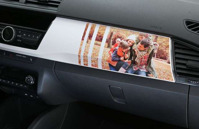 Matrica a műszerfalon - nem csak ciki, trendi is lehet