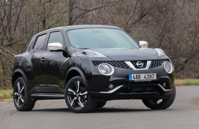 Feketén-fehéren is megosztó. Nissan Juke teszt
