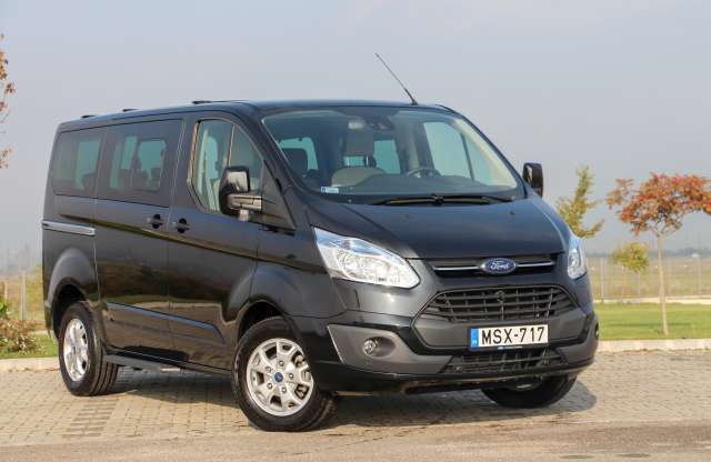 Nagyanyóhoz menni ezzel volna jó – Ford Tourneo Custom teszt