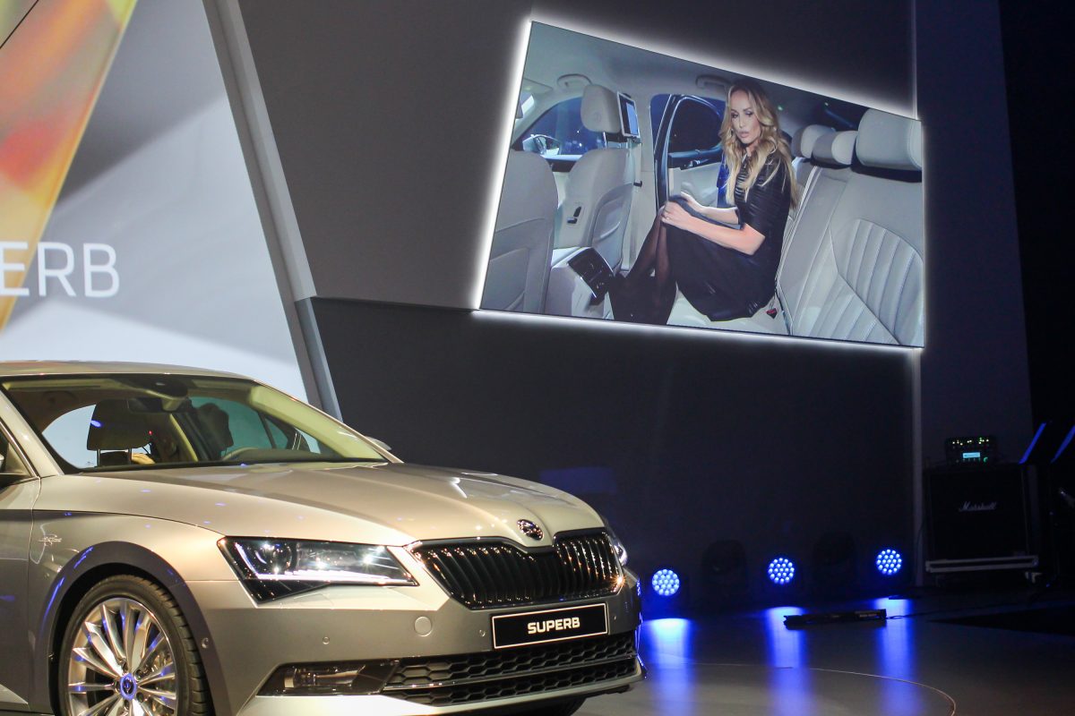 SKODA SUPERB