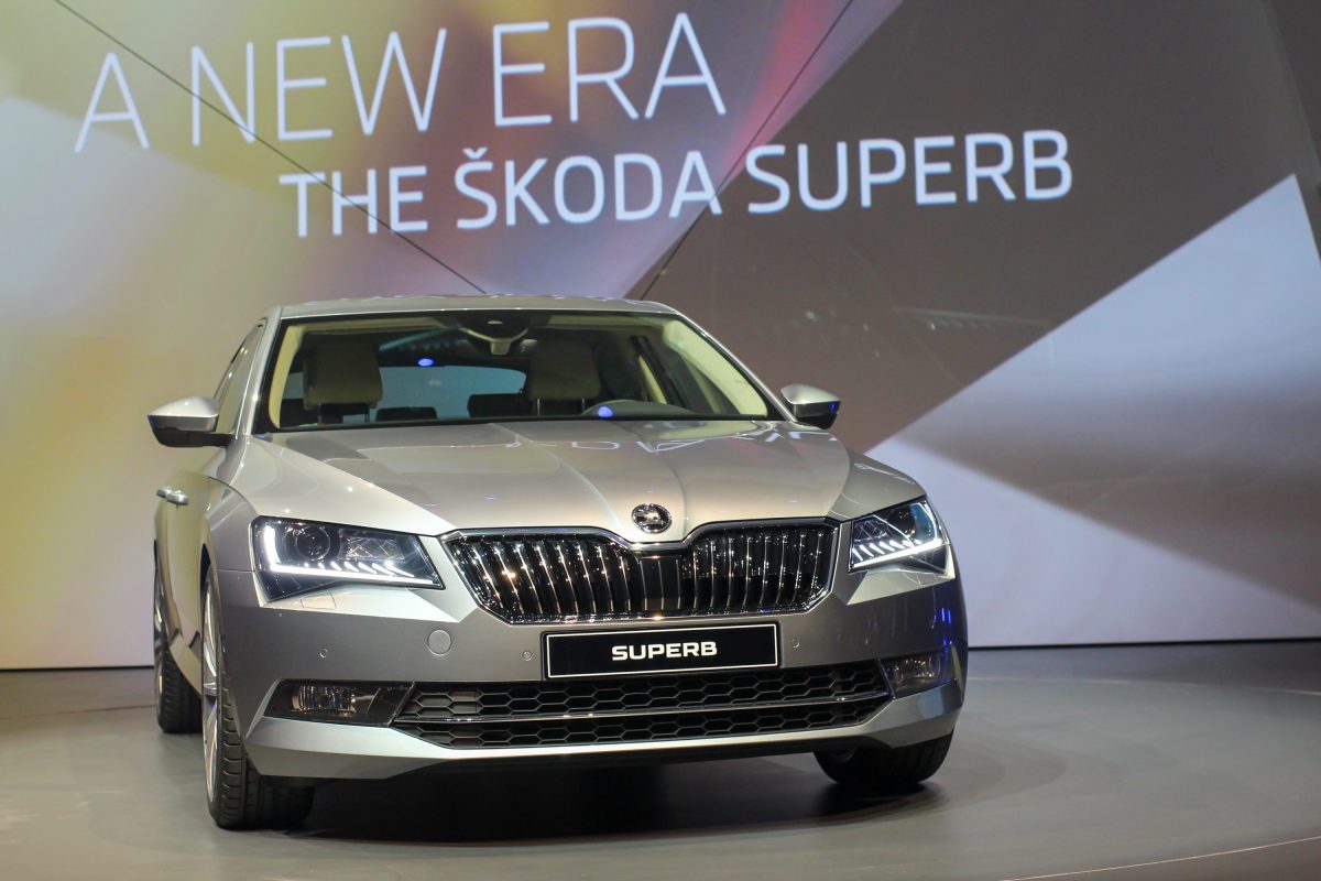SKODA SUPERB