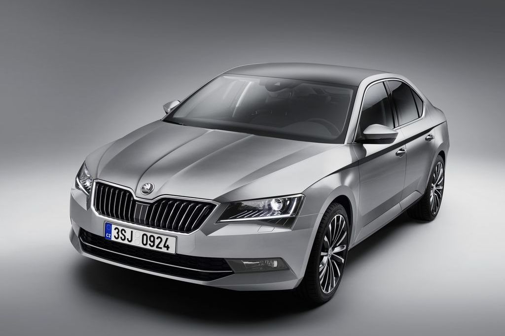 SKODA SUPERB