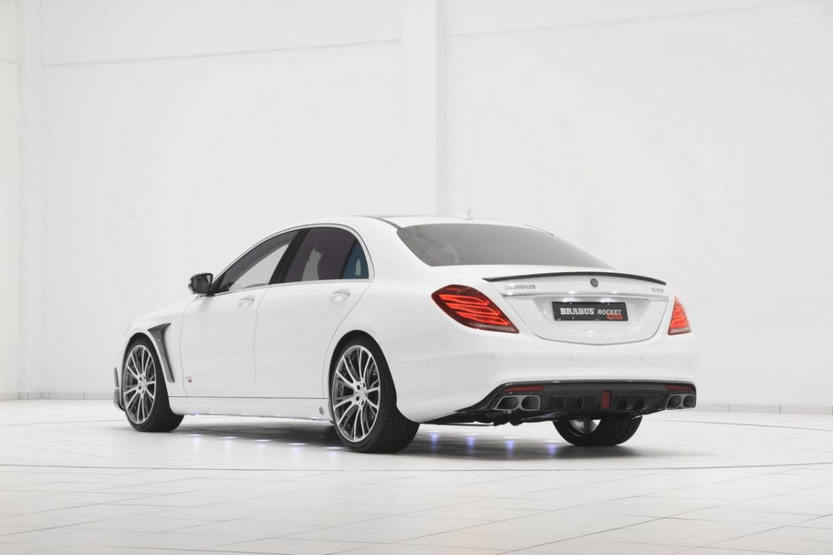 MERCEDES-BENZ S-OSZTÁLY