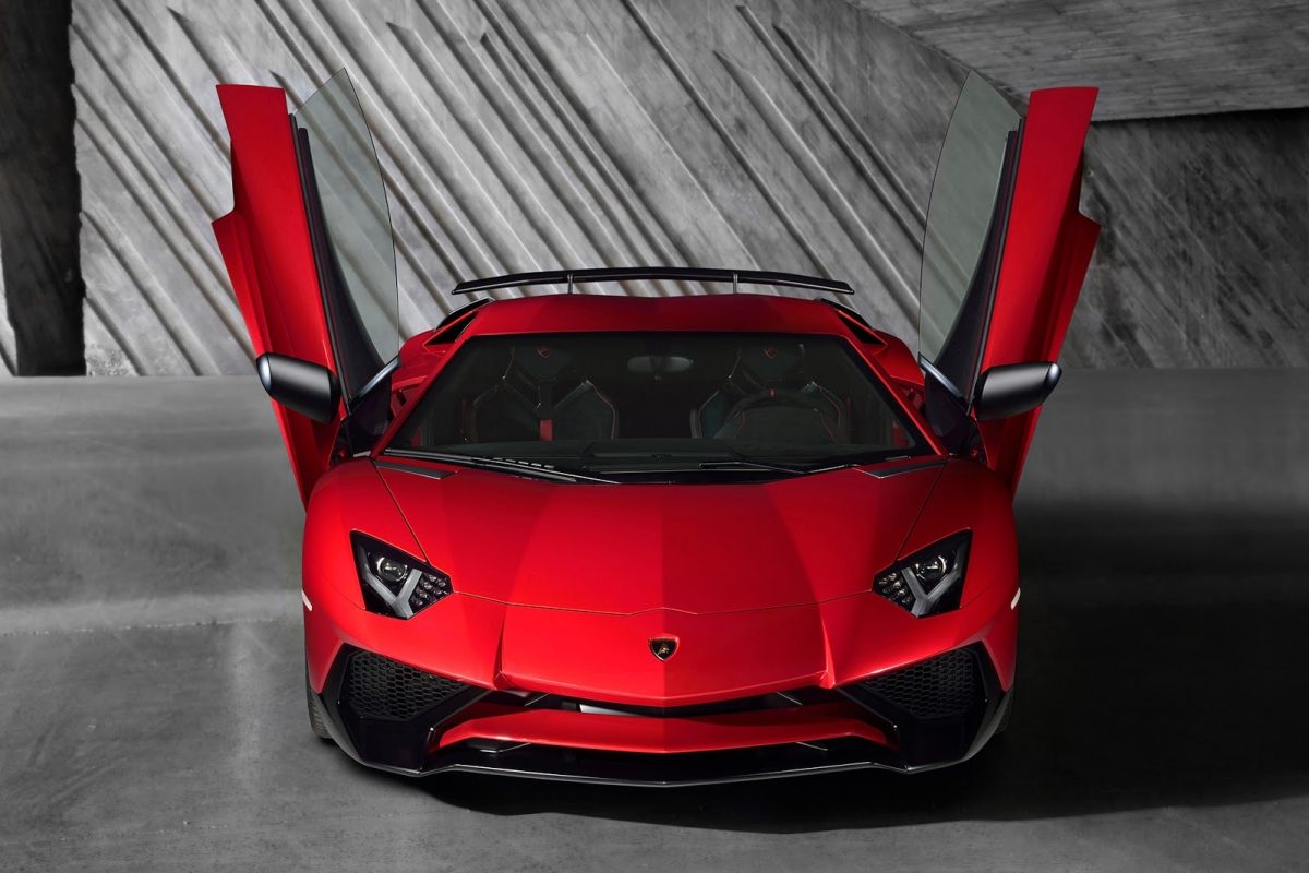 LAMBORGHINI