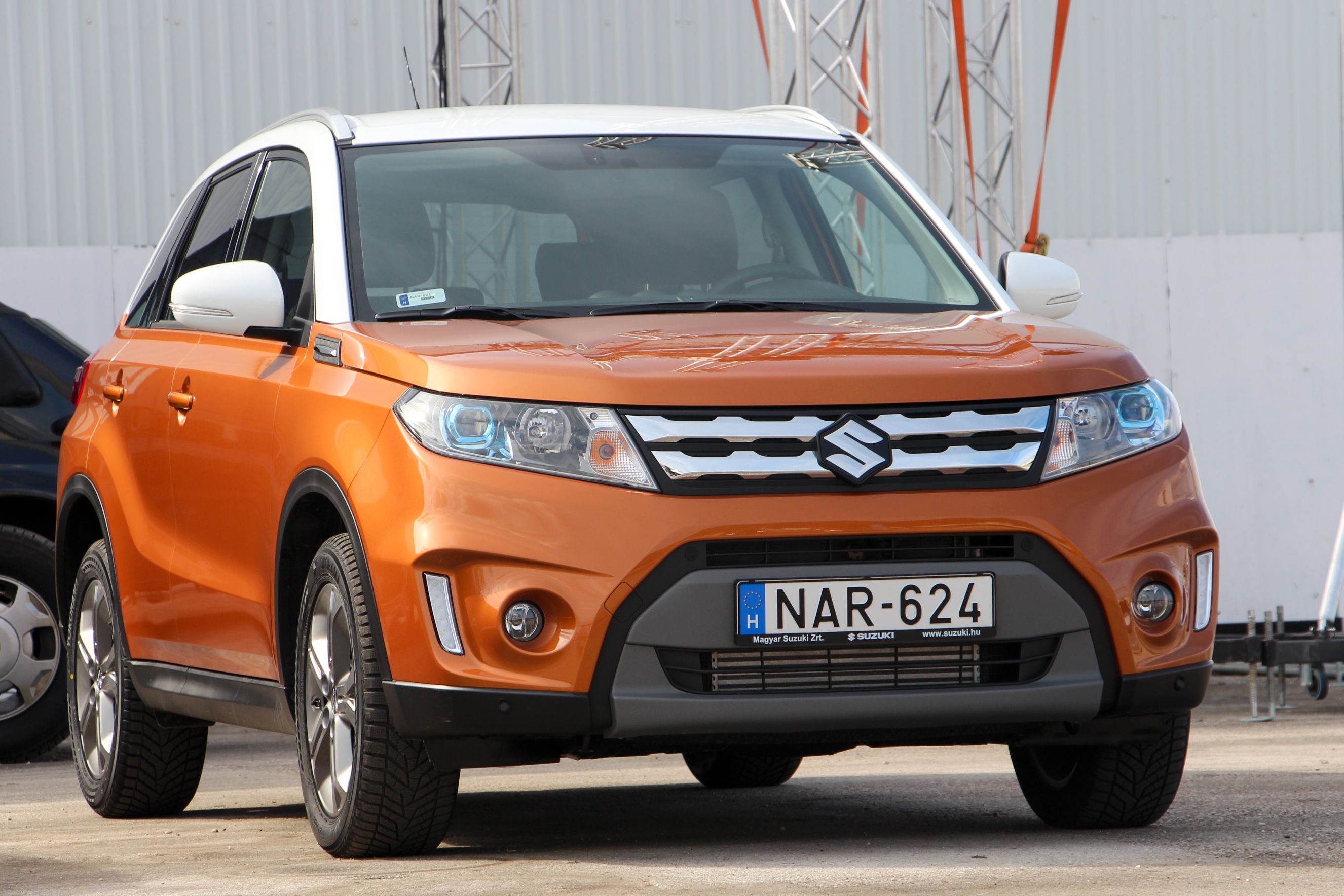 Suzuki vitara színek