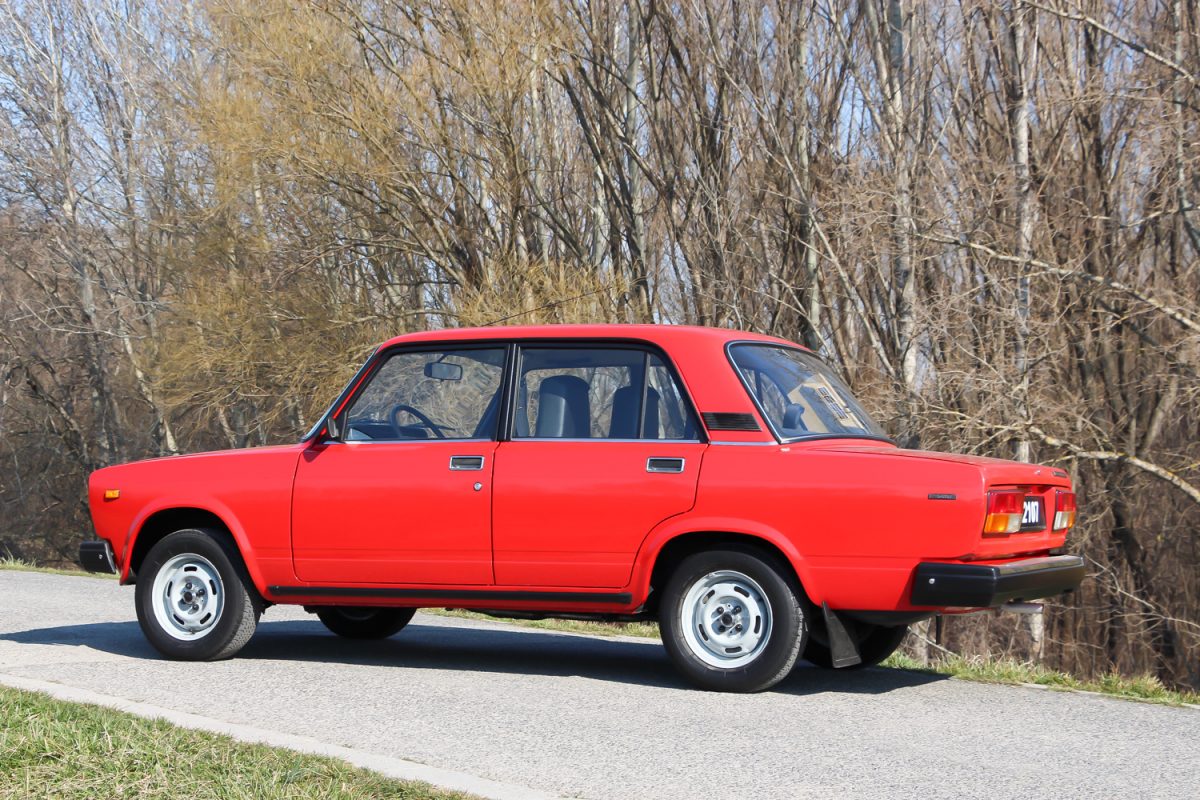 LADA