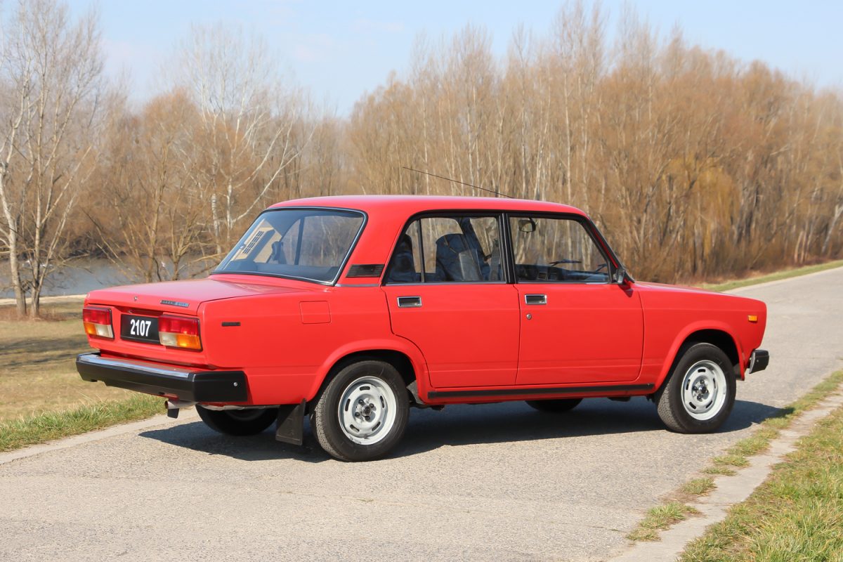 LADA