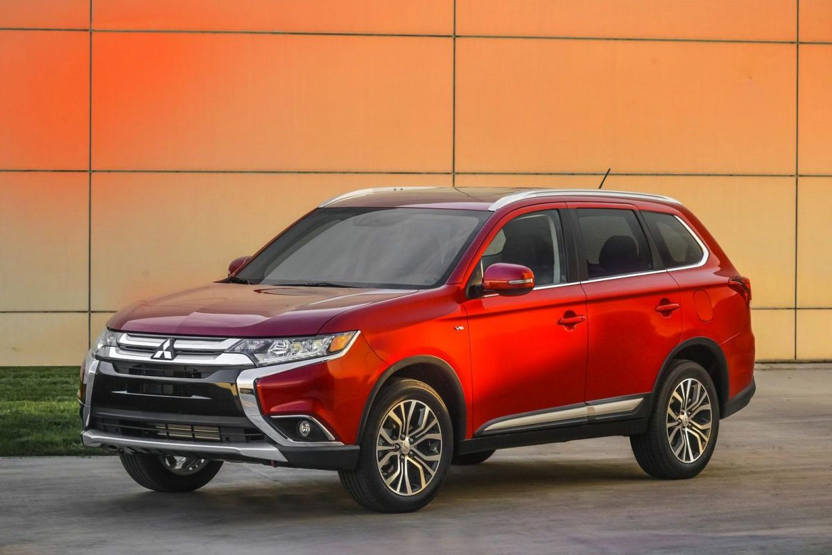 MITSUBISHI OUTLANDER