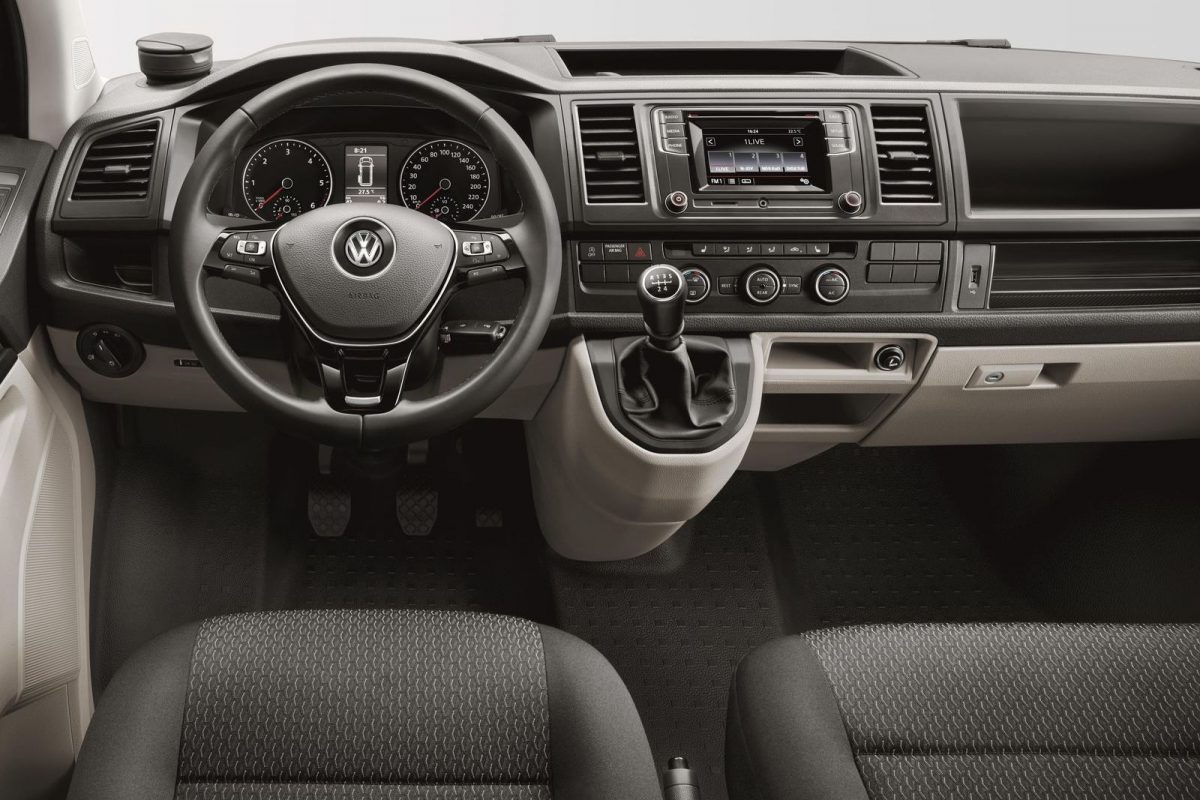 VOLKSWAGEN TRANSPORTER