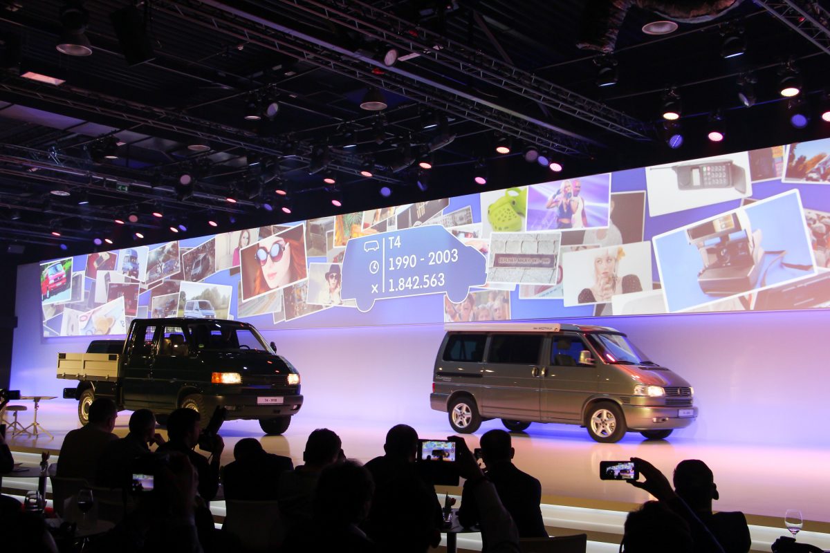 VOLKSWAGEN TRANSPORTER