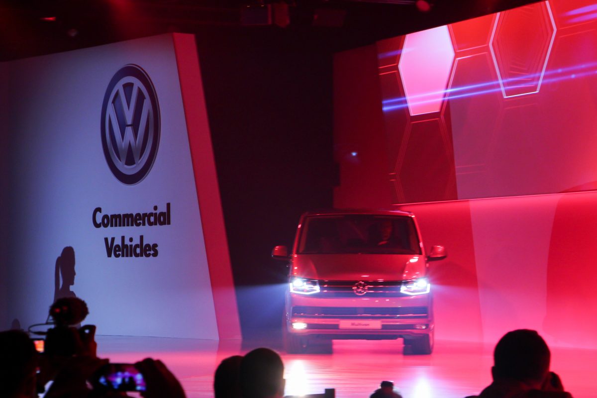 VOLKSWAGEN TRANSPORTER
