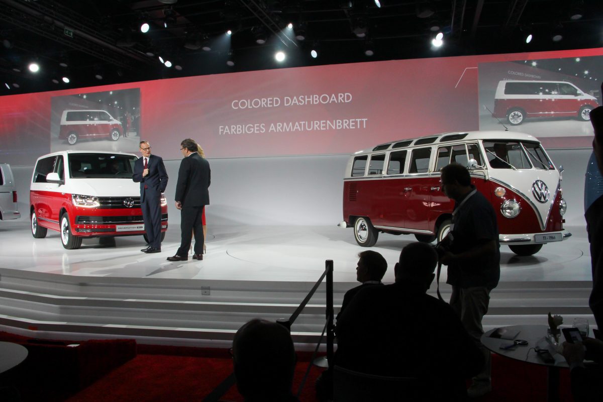 VOLKSWAGEN TRANSPORTER