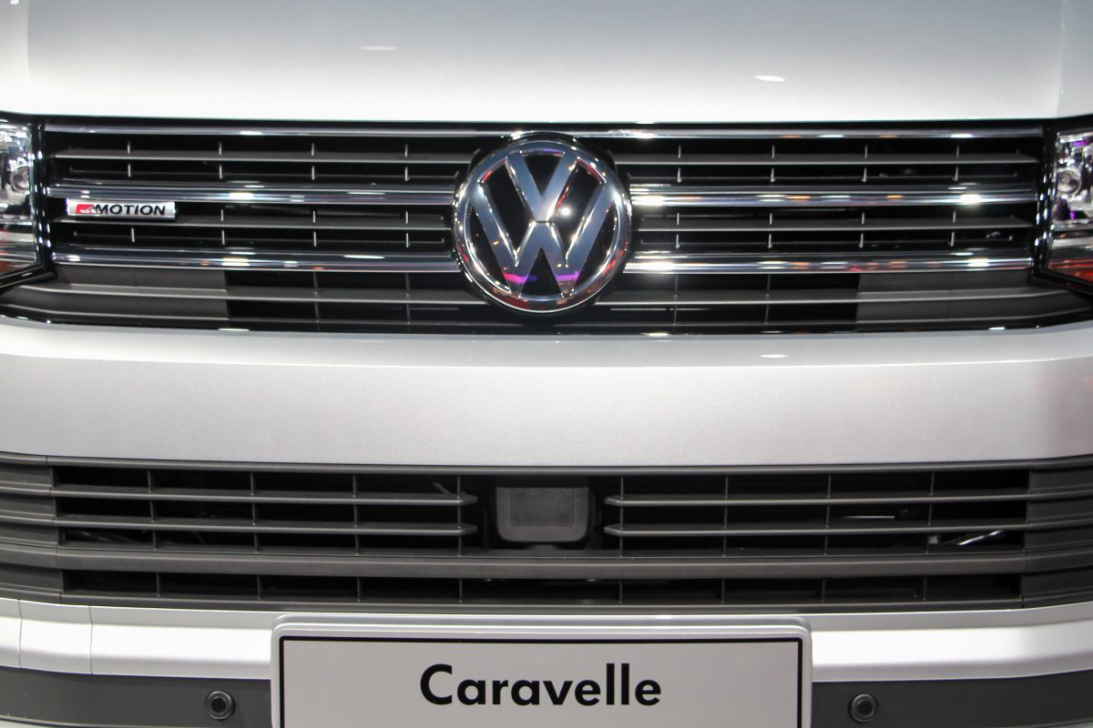 VOLKSWAGEN TRANSPORTER