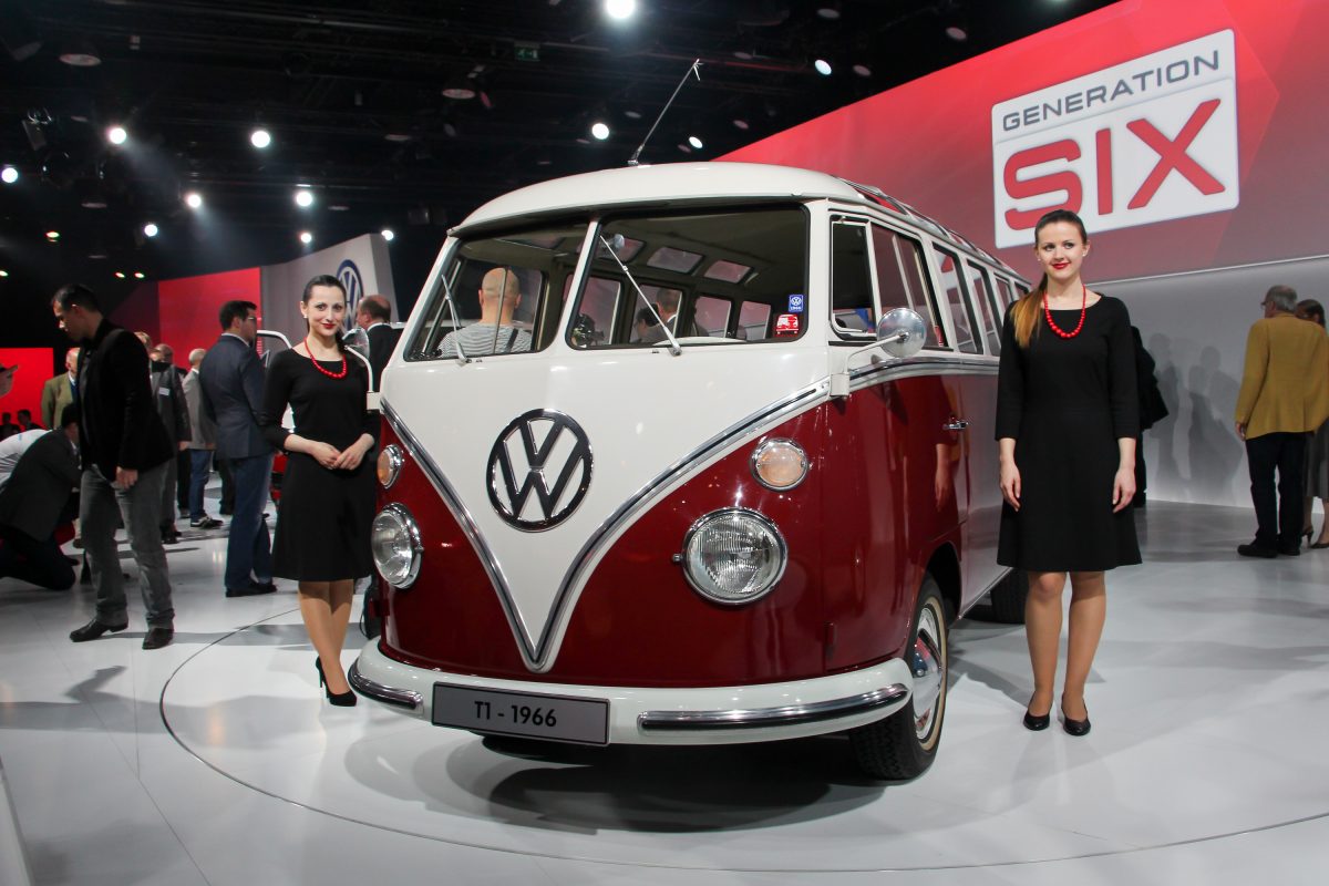 VOLKSWAGEN TRANSPORTER