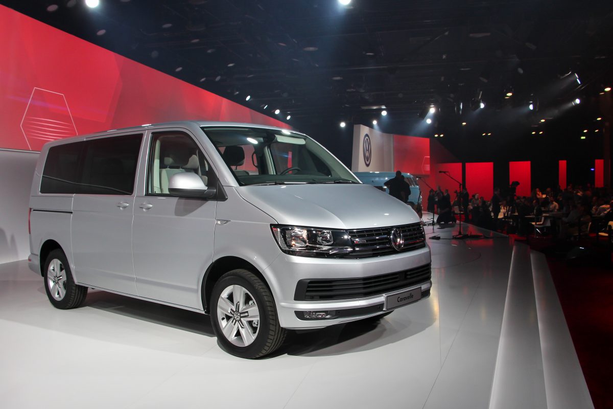 VOLKSWAGEN TRANSPORTER