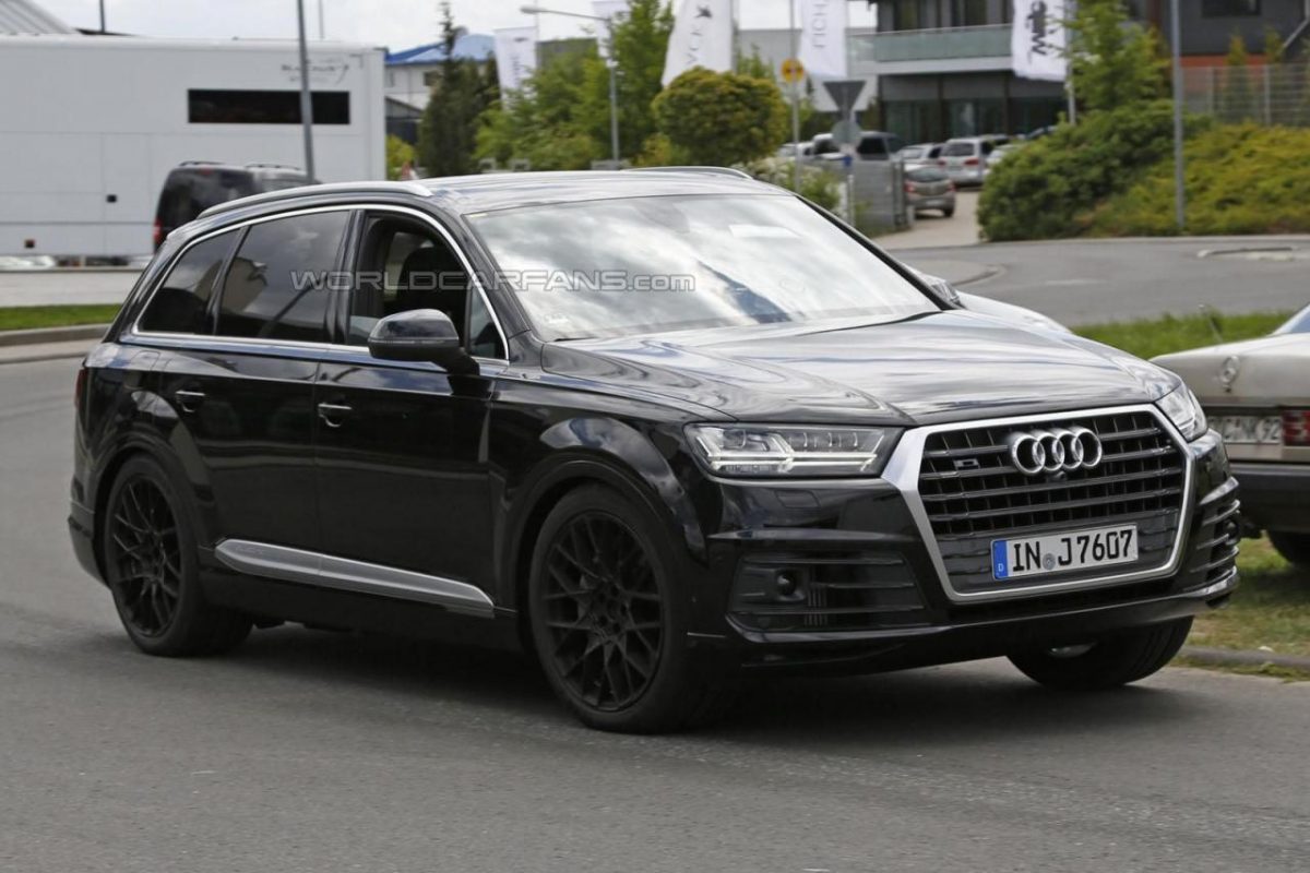 AUDI Q7