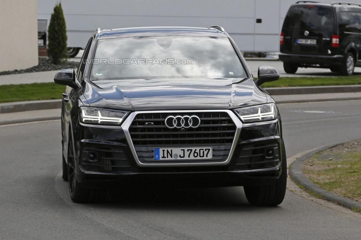 AUDI Q7