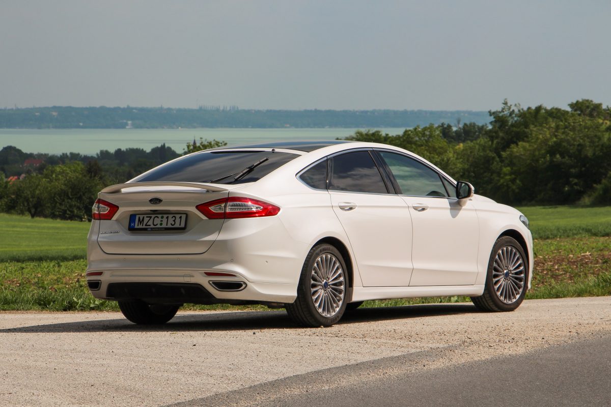 FORD MONDEO