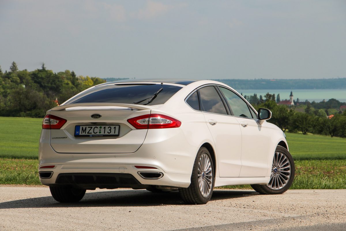 FORD MONDEO