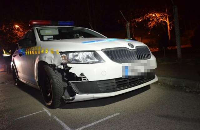 Amerika Bács-Kiskunban: autótolvajokat üldöztek a rendőrök