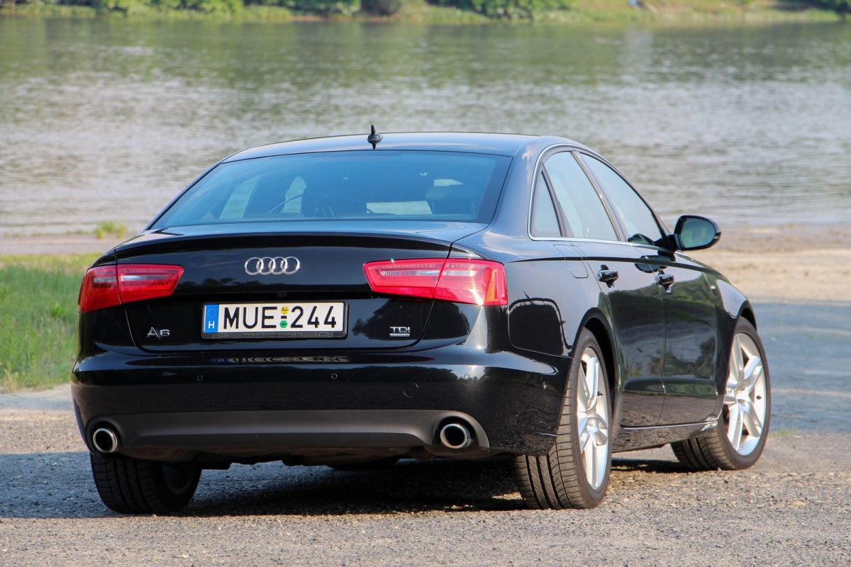 AUDI A6
