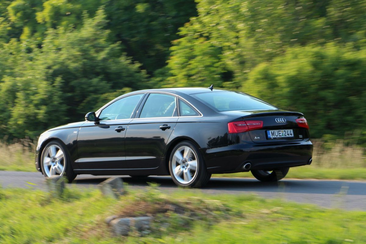 AUDI A6