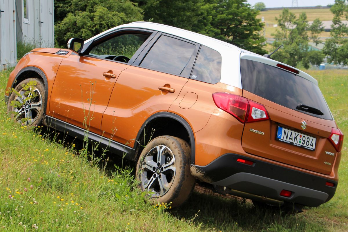SUZUKI VITARA