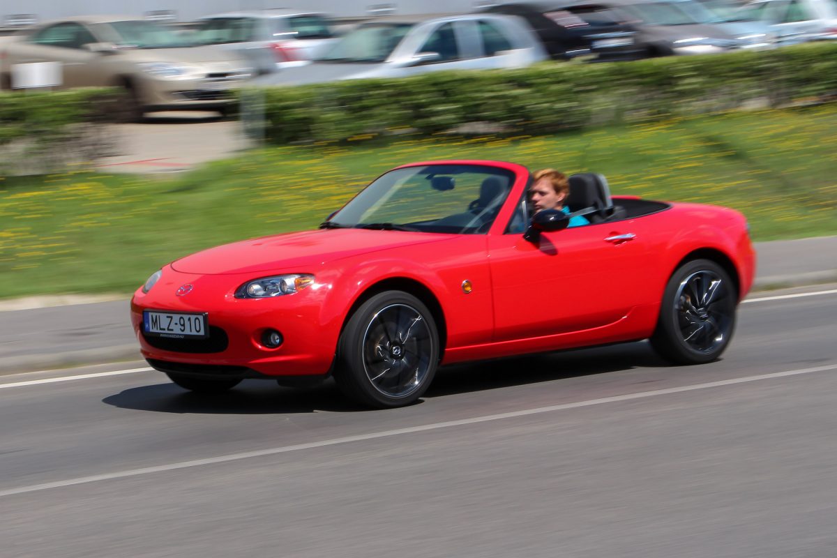 MAZDA MX-5