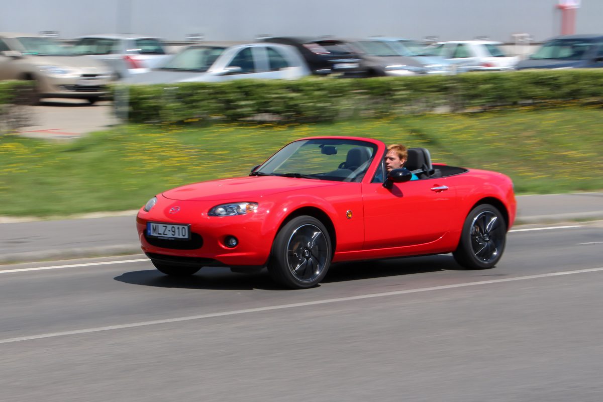 MAZDA MX-5