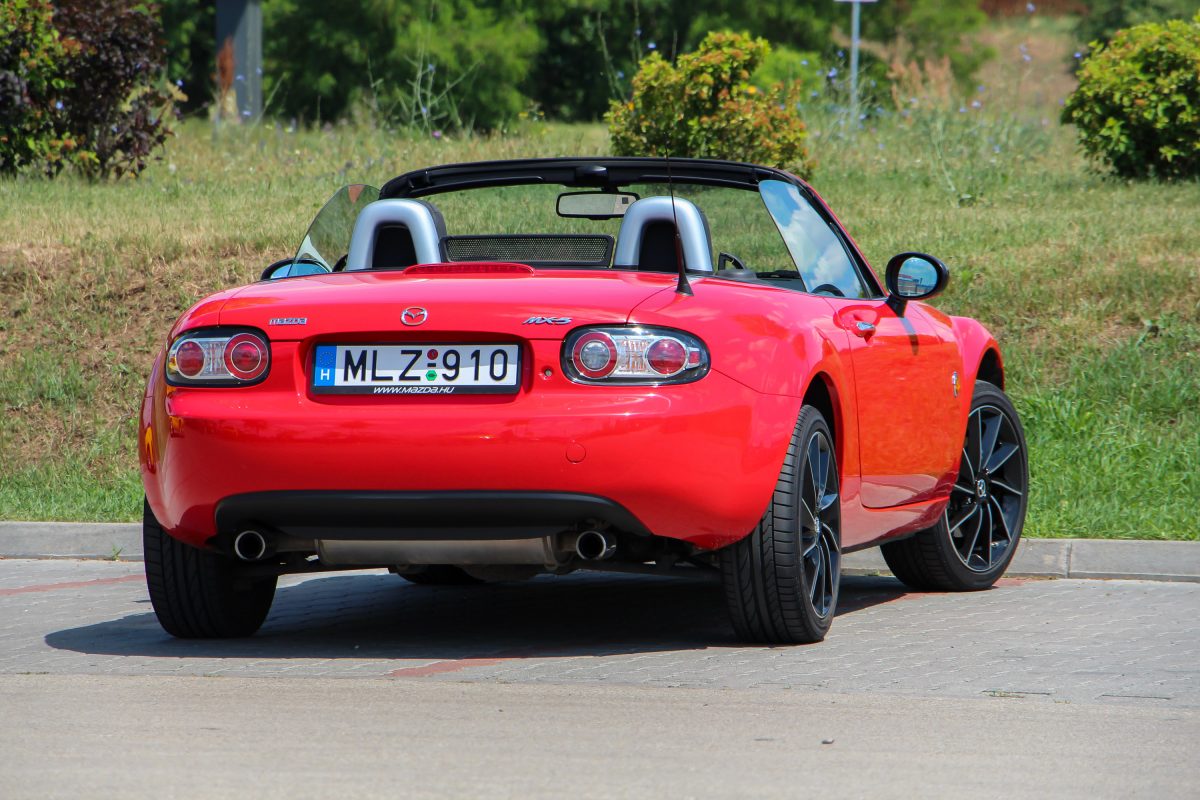 MAZDA MX-5