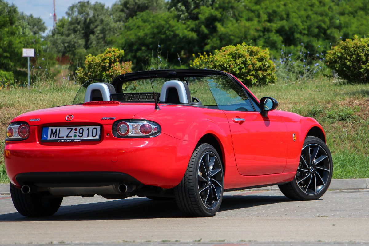 MAZDA MX-5