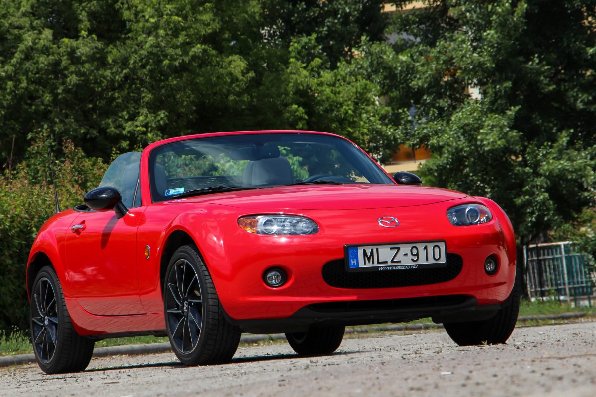 MAZDA MX-5