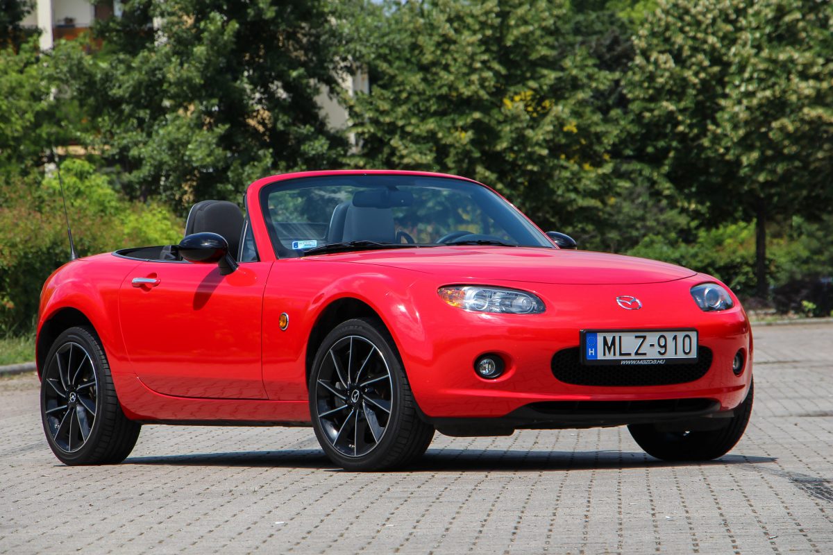 MAZDA MX-5