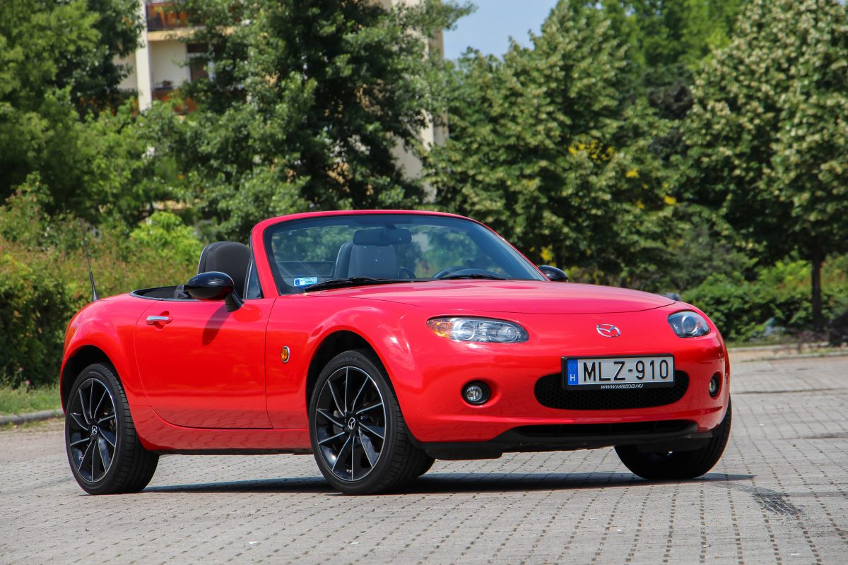 MAZDA MX-5